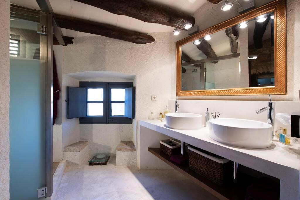 Casa Rufina, Exclusive & Charming Stone House In Costa Brava Villa Pals Eksteriør bilde